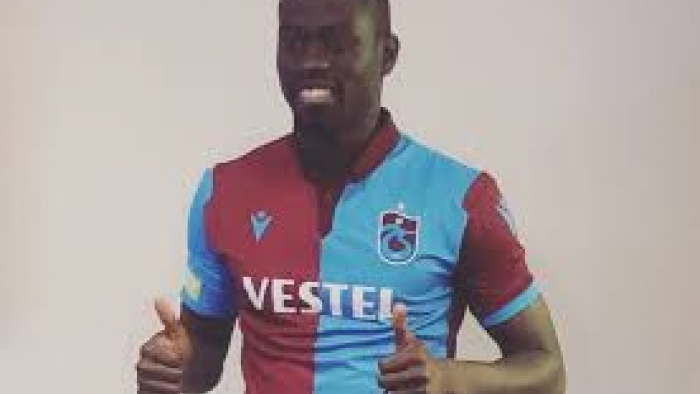 Badou Ndiaye, Trabzonspor ile anlaştığını duyurdu