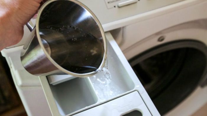 Çamaşır Makinesi Kapalıyken İçine Su Doluyor Sorunu ve Çözüm Yolları