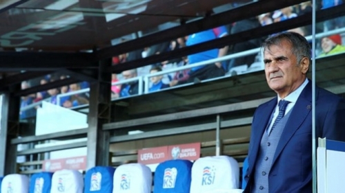 Şenol Güneş, Türk takımlarının Avrupa'daki hazırlık maçlarını izleyecek