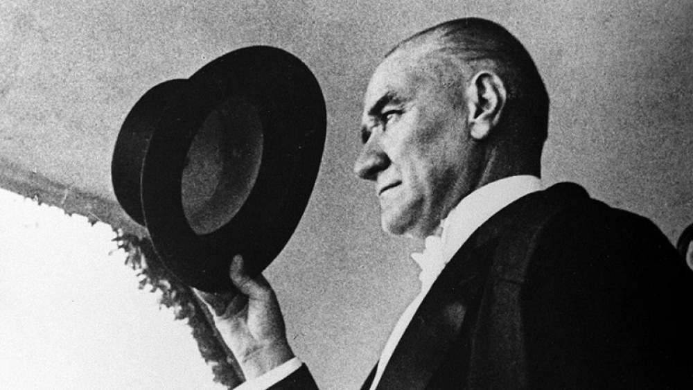 Türkiye, Atatürk'ün 82. ölüm yıl dönümünü kutluyor